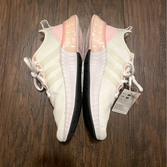 NWT Adidas women’s sneakers white pink *out of stock! - Picture 6 of 10